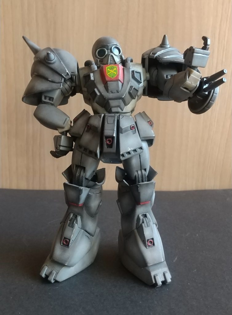 貴族らしく尊大なポーズを取らせたりする事が可能です。