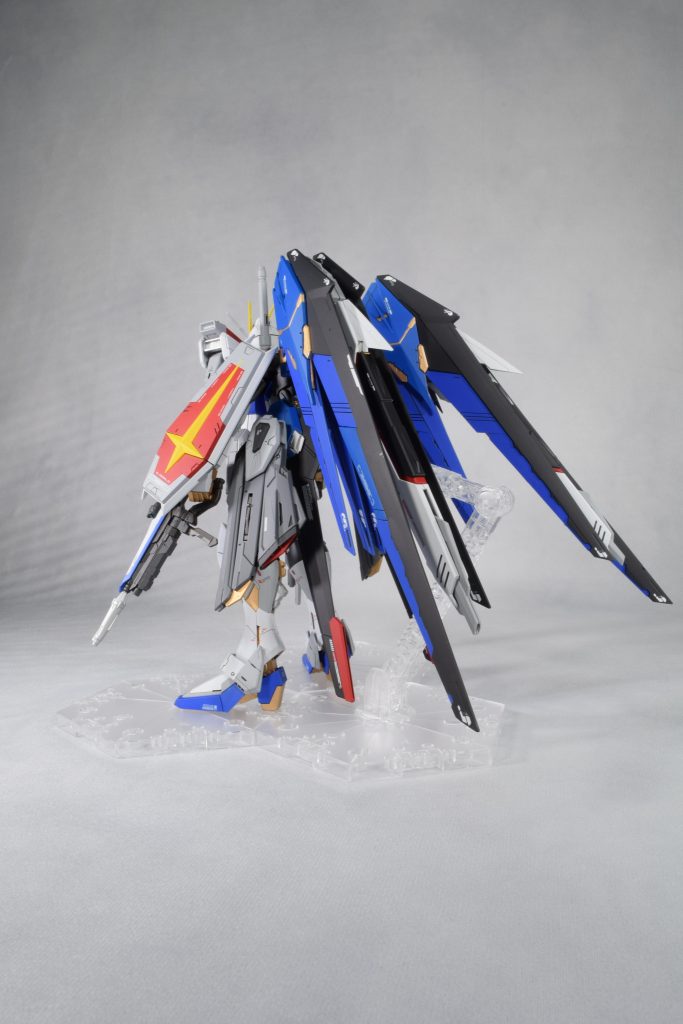 外側の羽だけ延長してます