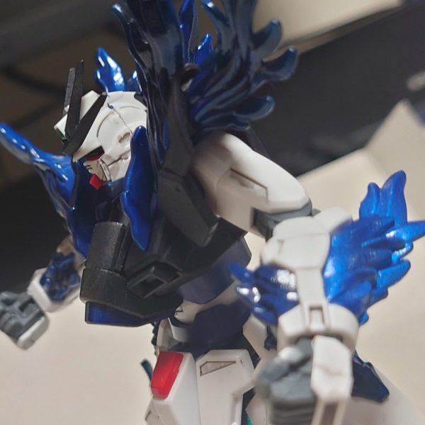 トライバーニングガンダム氷炎