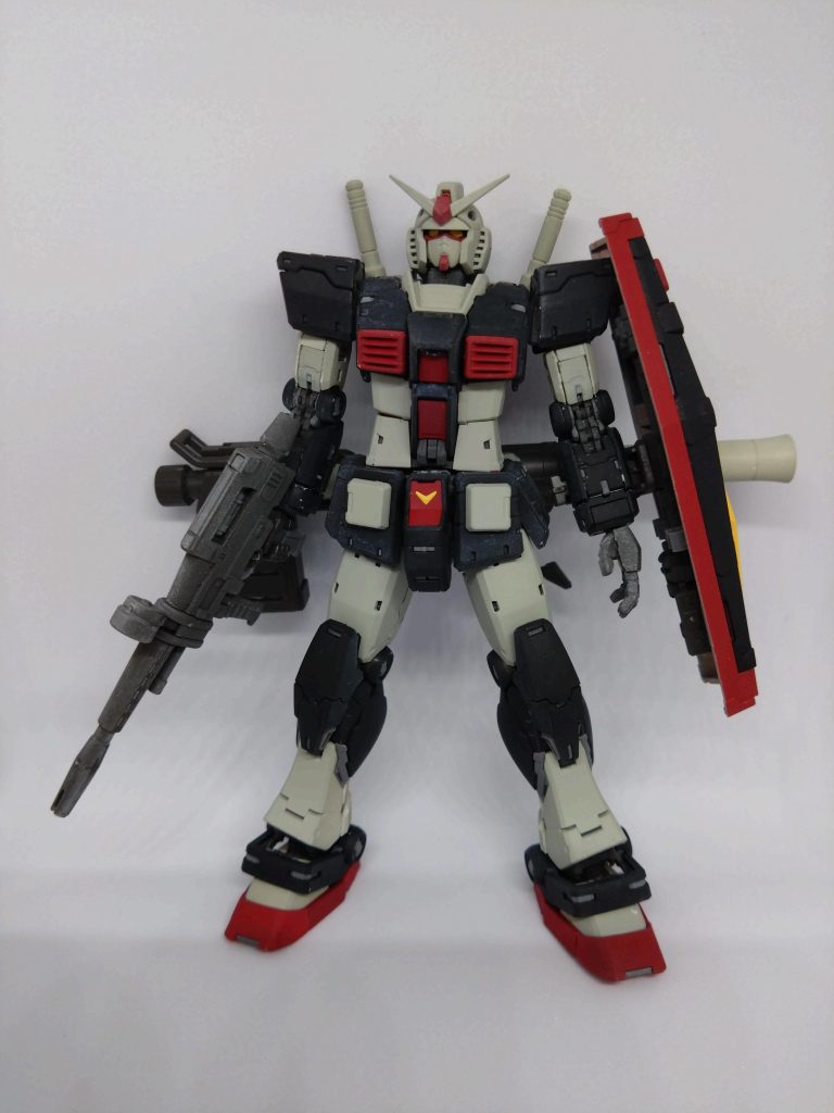 ですが素人が塗装知識もなく勢いだけで塗装したので、つや消しトップコートで失敗してしまい、あちこちざらざらに白化してしまいました…