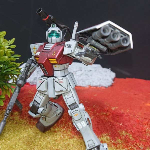 ジム  ショルダーキャノン装備型（二の腕は洗浄で消えた）