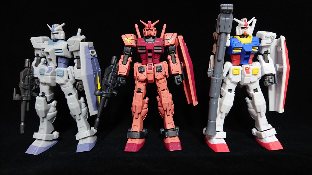 他のガンダムとの比較です。