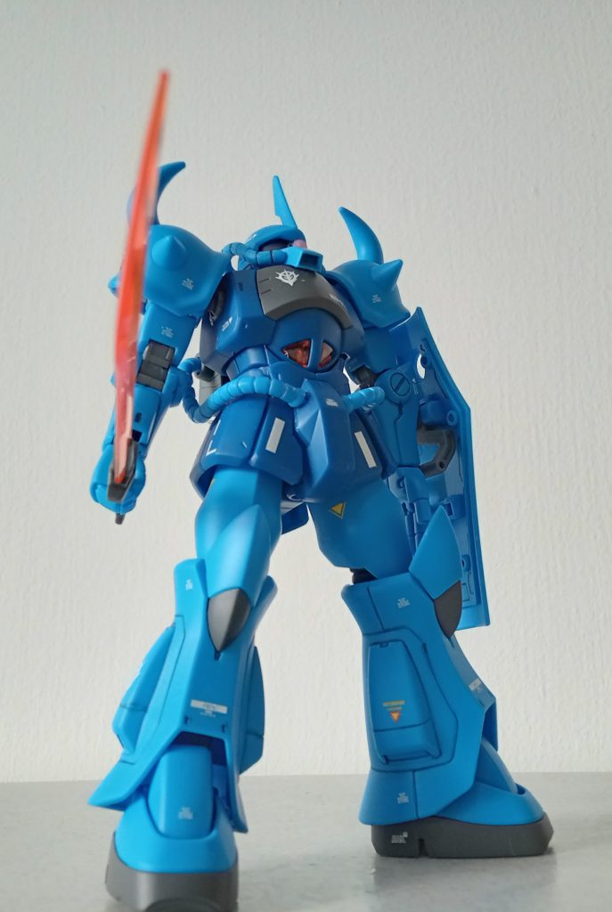 作りは、デカールにつや消しコート、モノアイはデコレーションアクセサリーを使用しましたが、思ったより大きくて、出目金のようになってしまいました(笑)