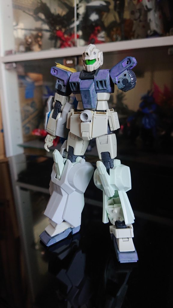 サンダーボルトジムはお気に入りのガンプラだったので普段改造やミキシングに抵抗はないのですがこればっかりは今でも勿体無く感じてしまう💧