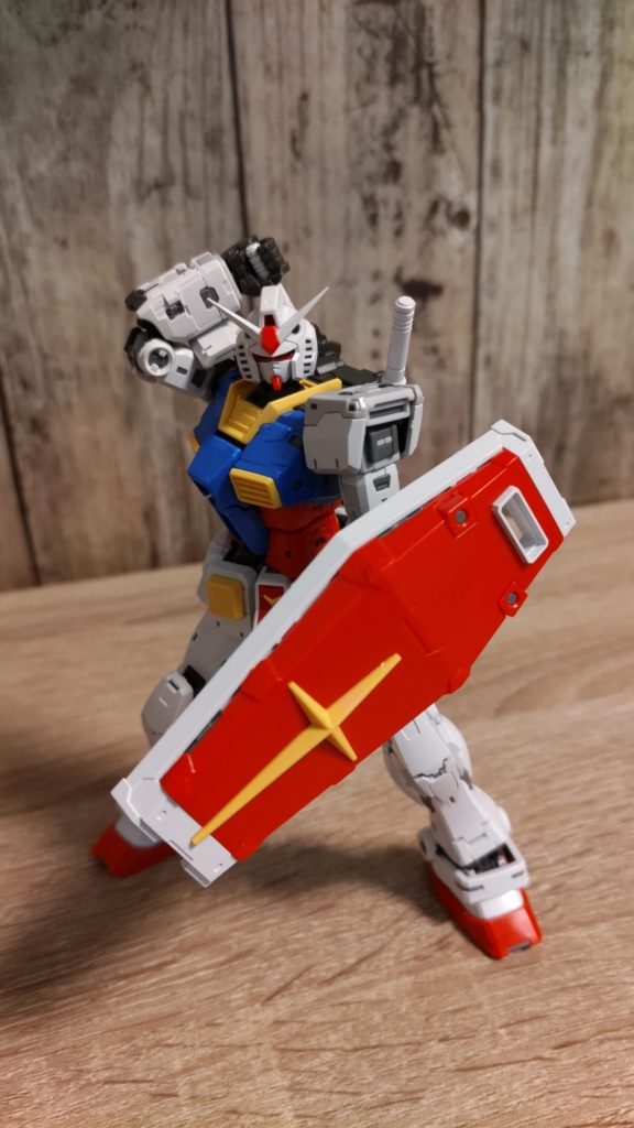 ガンダム–3枚目/制作者：鉄血