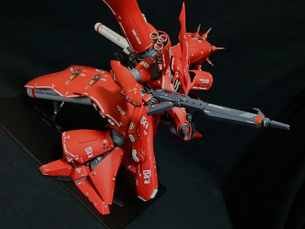 カメラのアングルで飛行してるように撮影、良い感じです。アクションベースには乗せれません😓。