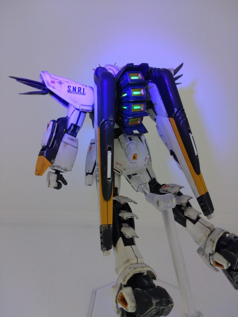 ほんのりとサイコフレームの輝きをプラスw✨