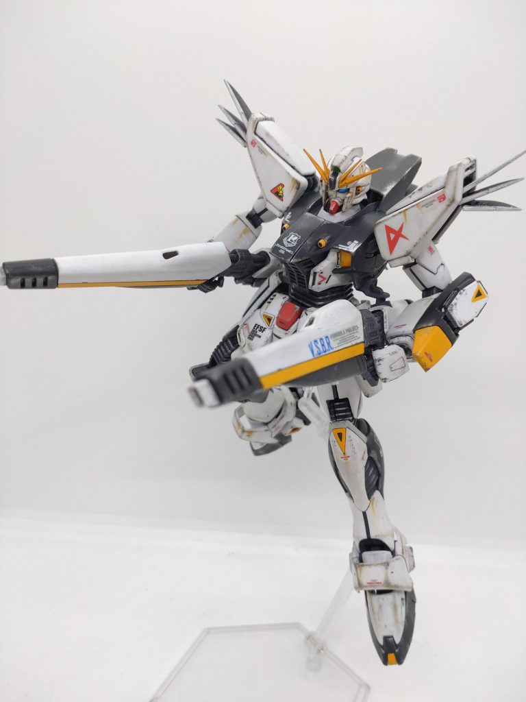 最大稼働状態のアムロには誰も追いつけない・・・シャア「 情けないMSと戦って、勝つ意味が・・・あれ？」