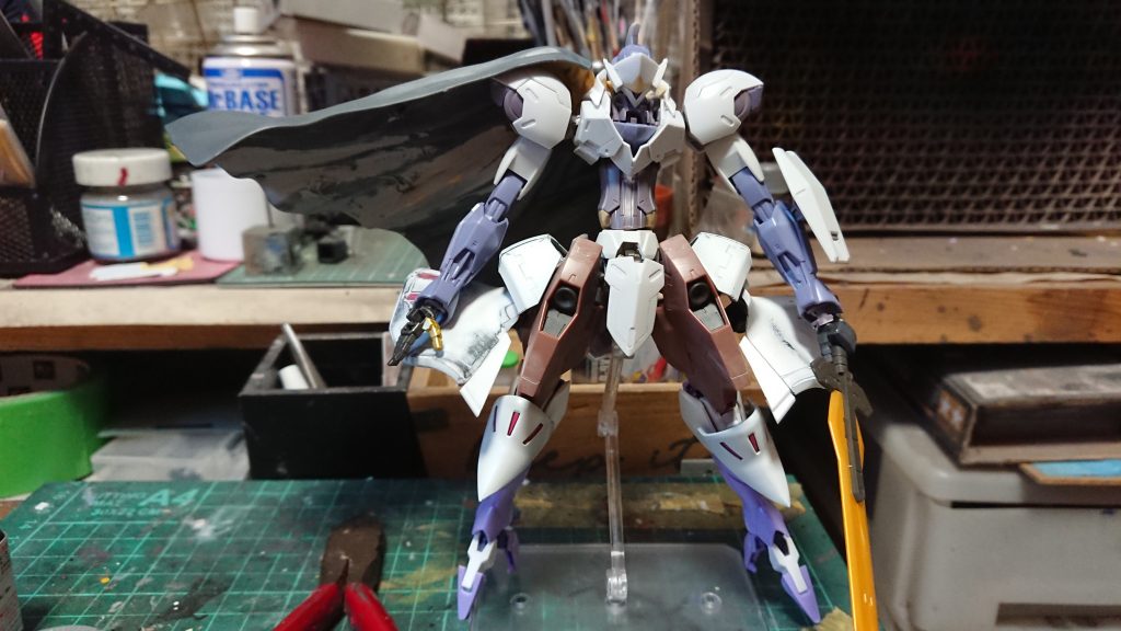 上半身はミカエリスまんまですが、足を長く全体のバランスを考えミカエリスの足を腕にしました❗デザインが好きだったので