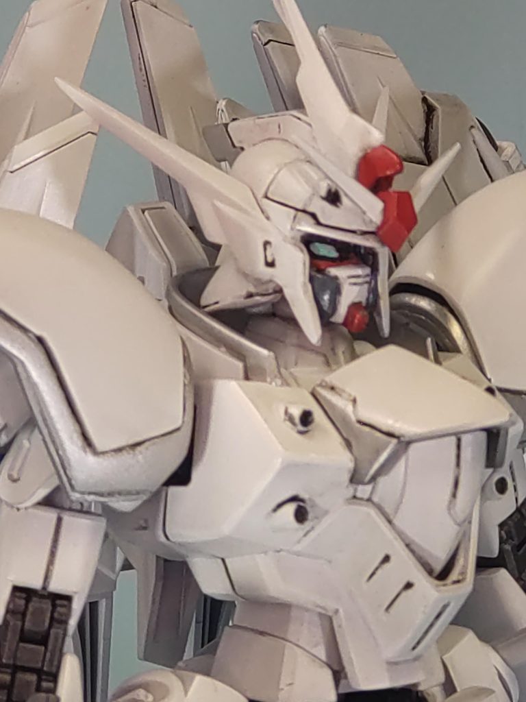 ガンダム・ホワイトナイト・カルラ–3枚目/制作者：堺・悠一