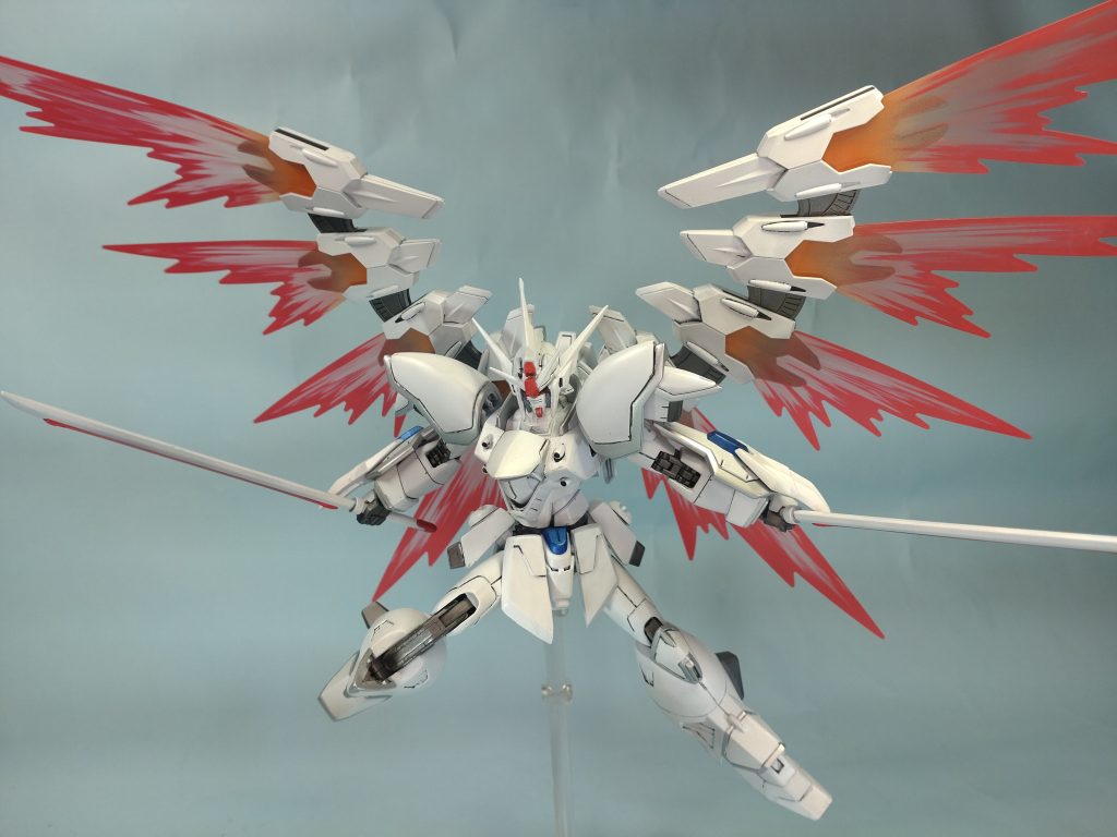 ガンダム・ホワイトナイト・カルラ–8枚目/制作者：堺・悠一