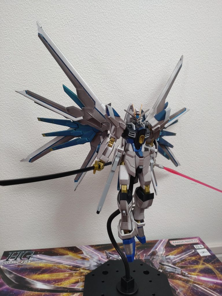 SEEDシリーズはなんとかストライクがいっぱいあってよくわかりませんがどの形態が人気なんですかね？