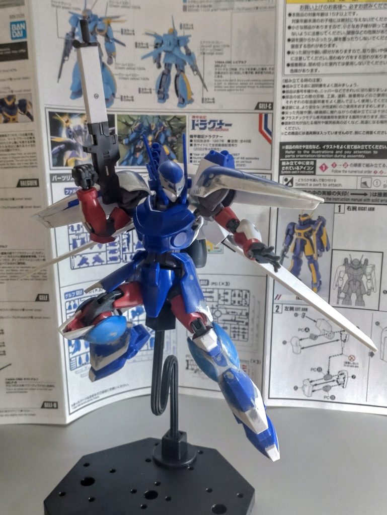 塗装前。赤い部分が素体となったイモジャ。(2024年製)青い部分がファルゲン本キット。(1987年製)白い部分がプラ版で新規造形したところです。