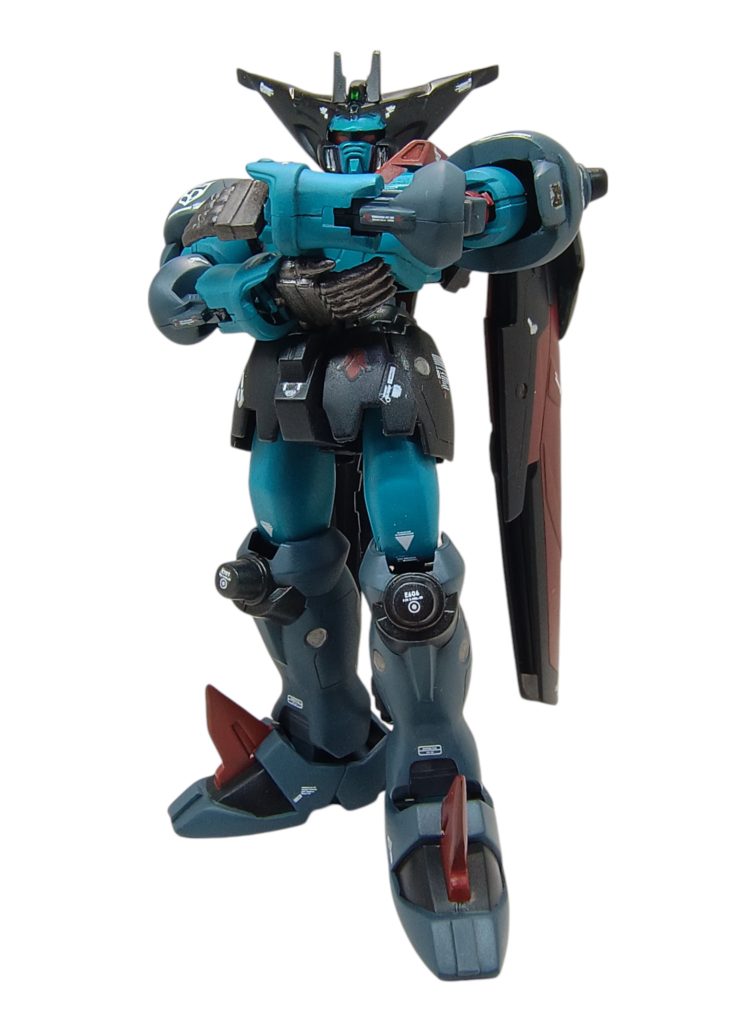 合わせ目消しは、膝を後ハメにしたり色々とやりましたが、途中で妥協しました😓。ネタ的にディテールもデカールも超控えめで