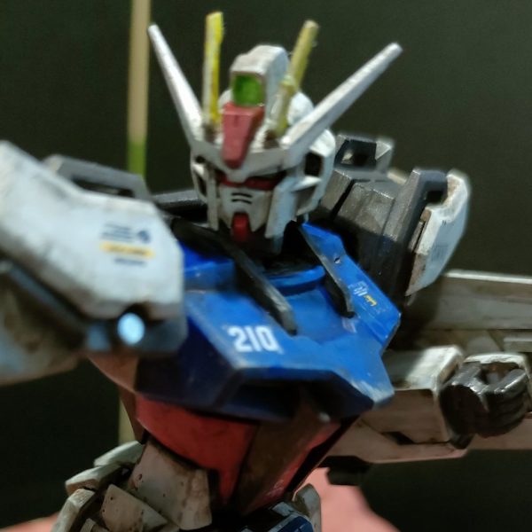 EG ストライクガンダム　筆塗り