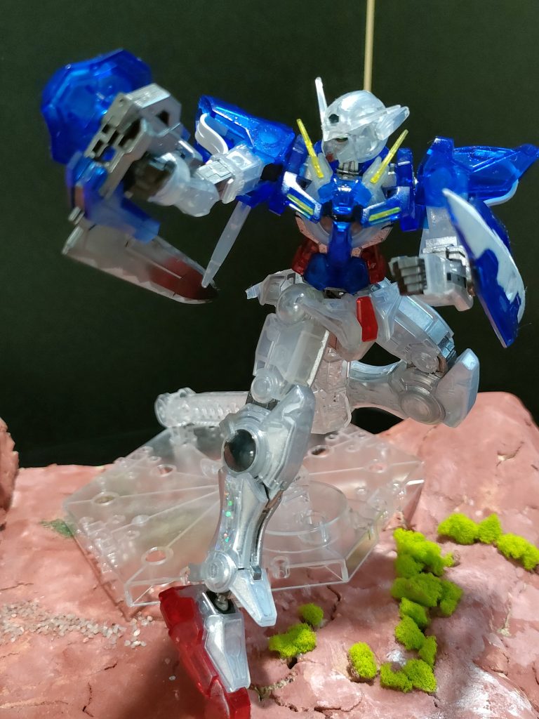 実体剣は刃紋ぽく塗ってます。わかりますかね？