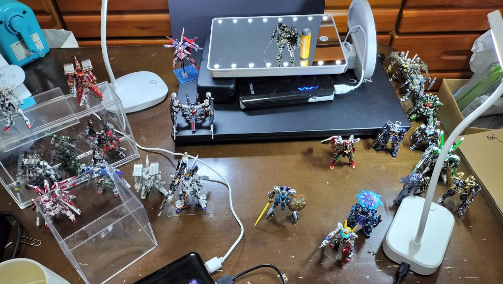 〇撮影風景 〇コレだけ作ると、チェスの駒とかにも使えますかね(gundam-kao5)