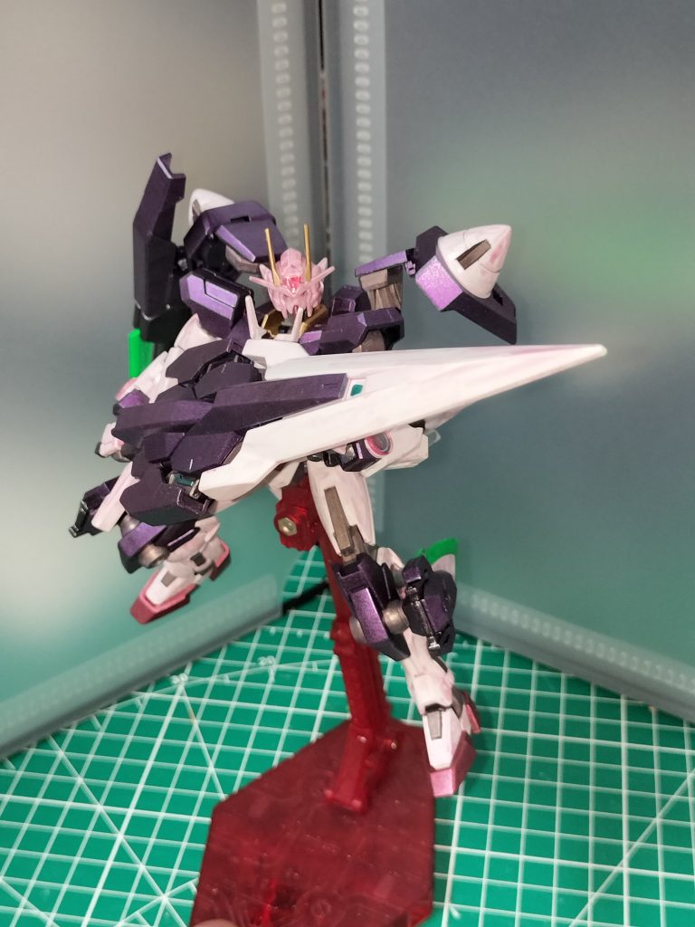 両手で持てば保持できるみたい。トランザム酔。