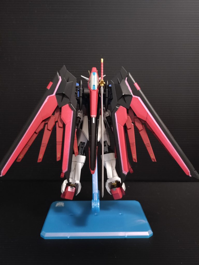 プラウドディフェンダーもデスティニー風にしてみました。