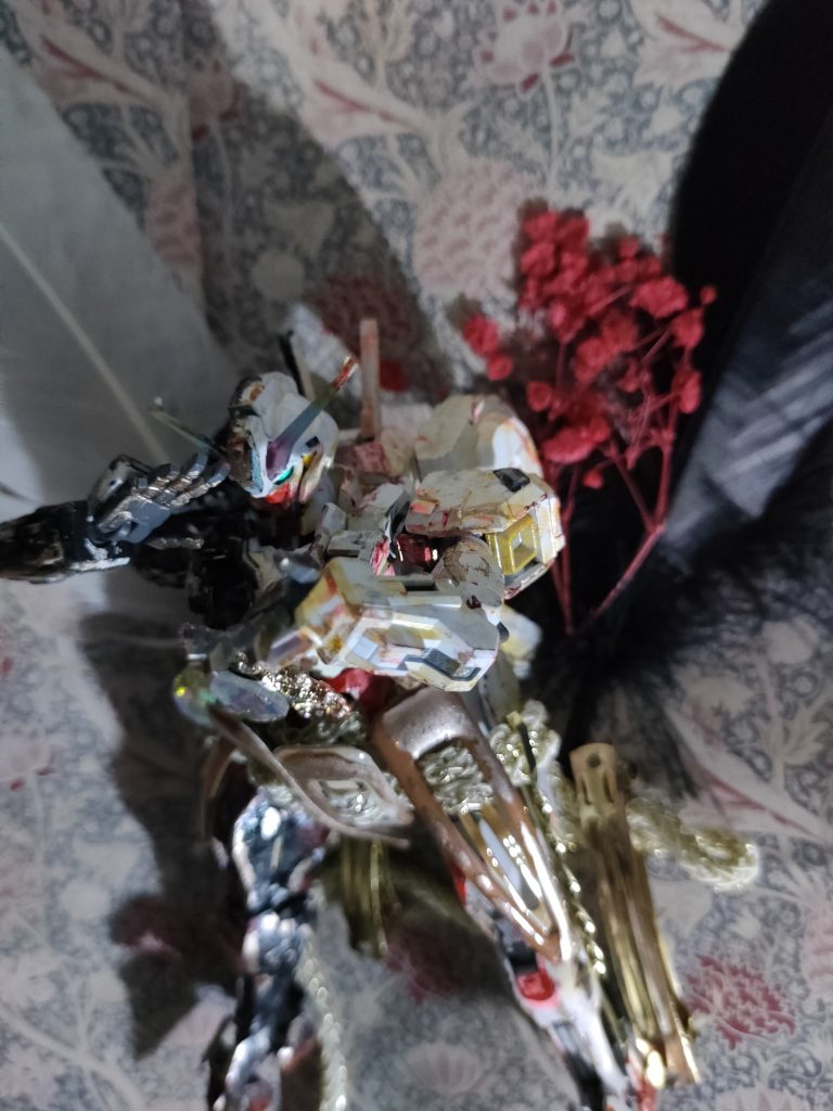 ガンダムキャリバーン2nd 『閃光』–2枚目/制作者：3so4ruomori