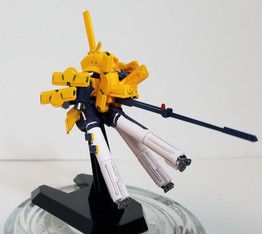 アップにすると、筆塗りの粗さが目立ちます。神筆の細いのを使ってこれなので、マスキングするしかないと思っています。背面、バーニア周りをもう少し塗り分けたいなと思いました。もう2キット買ってある(安かった)ので、再度チャレンジしたいと思います！！以上です。最後までご覧いただき、ありがとうございますm(_ _;)m