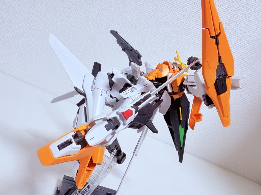 ポーズ集です！ライフルは中古品には付属していなかったため、転がっているものを使いました。