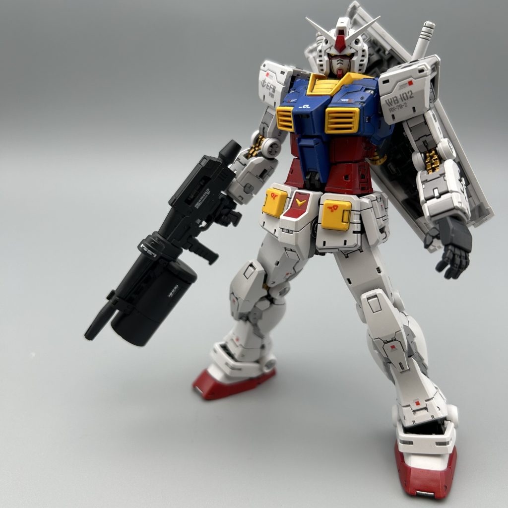 RG ガンダム ver.2.0 +武器セット　全塗装–2枚目/制作者：zima5250