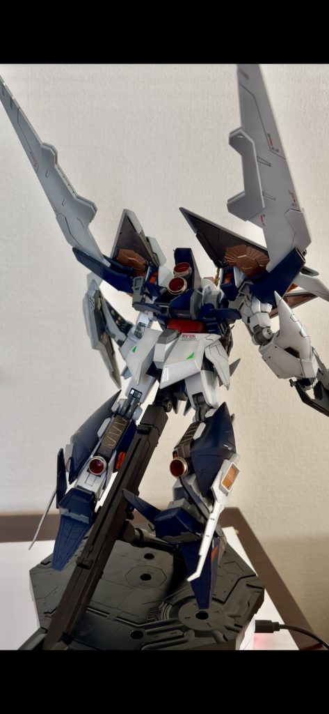 クスィーガンダム–4枚目/制作者：@ich_taka