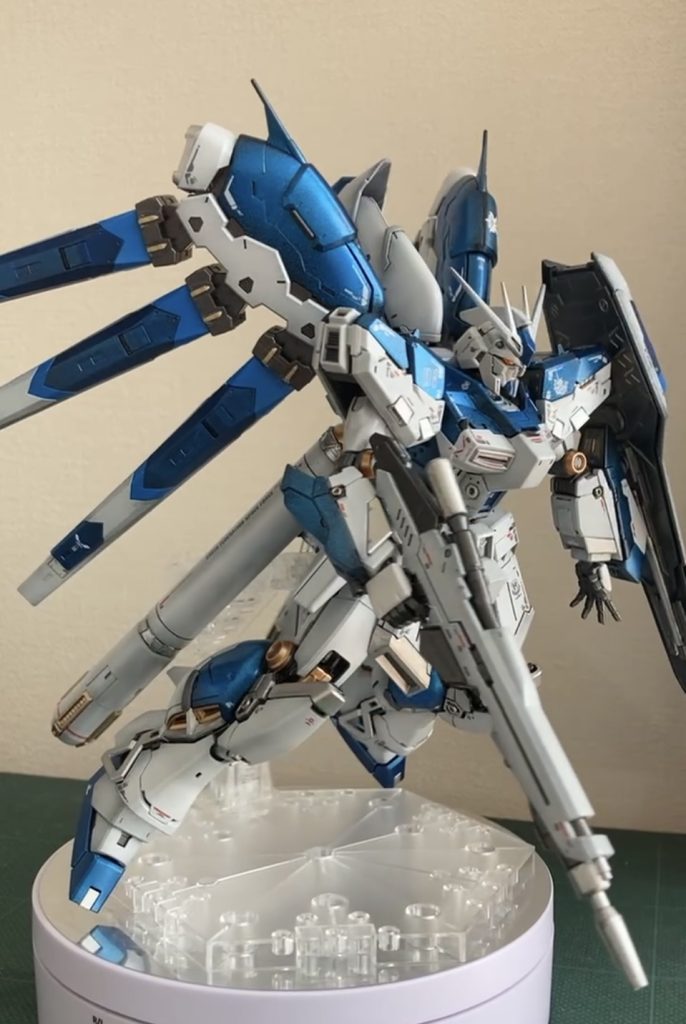 RG H i-νガンダム–2枚目/制作者：@ich_taka