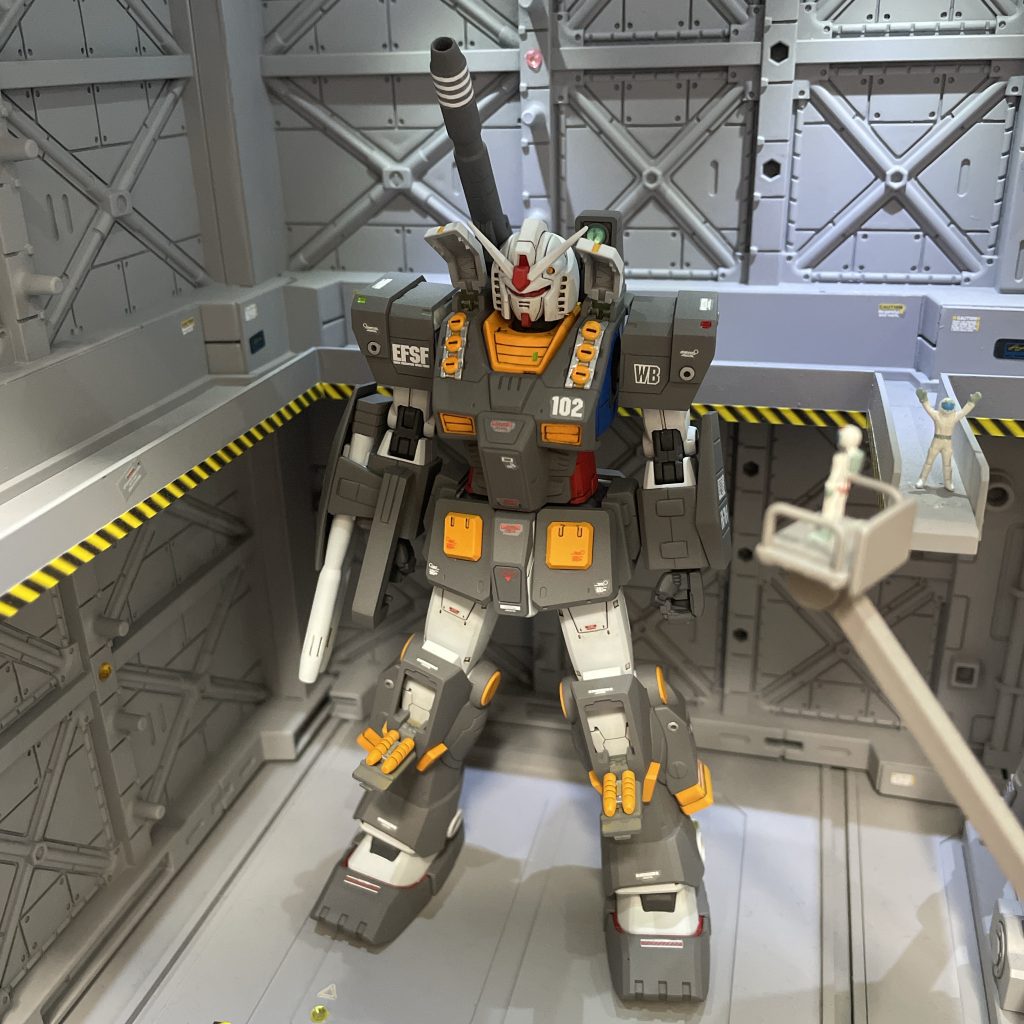 ミサイルハッチオープン状態