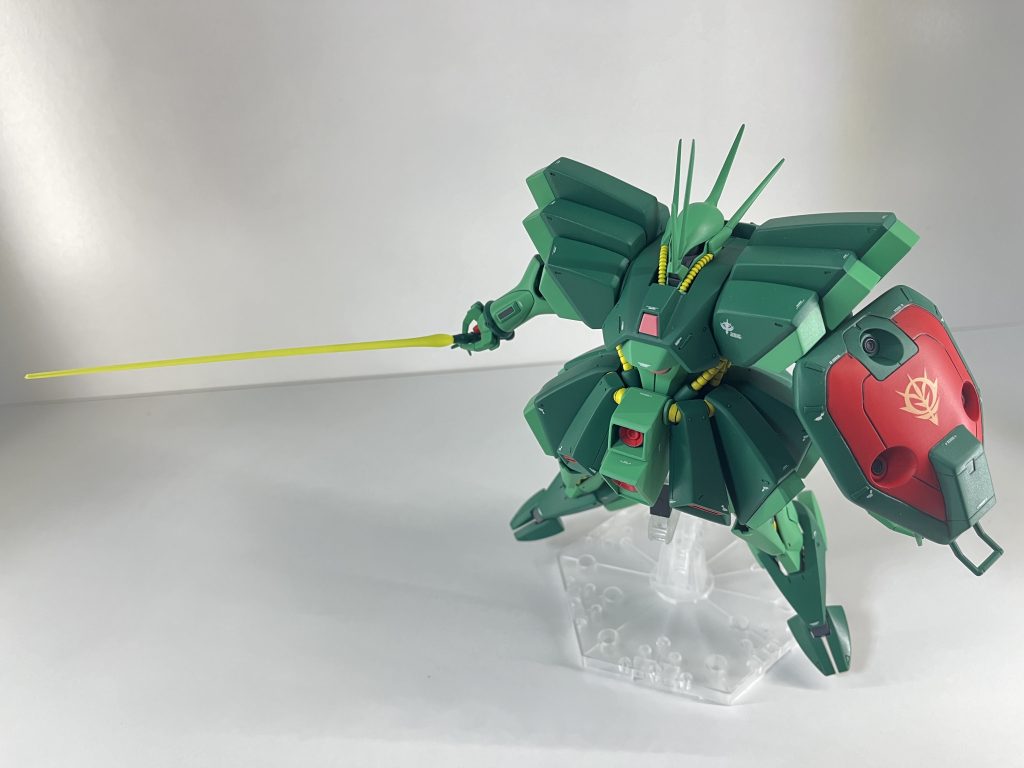 「エンドラの騎士」というフレーズがよく似合うキットです。