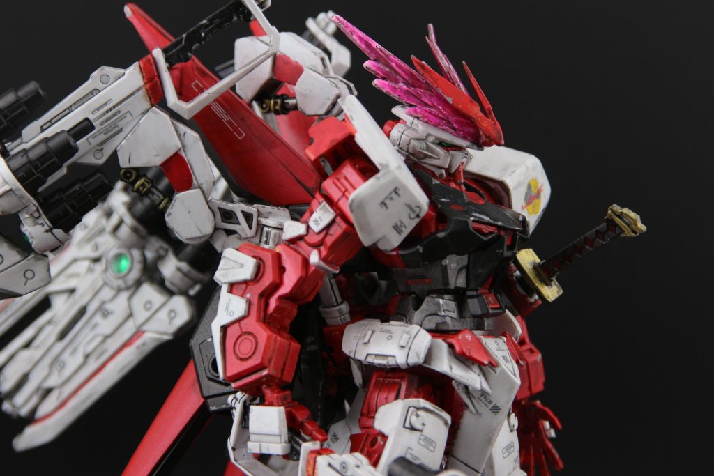 持ち上げたまま静止することが難しいので、持ち上げた写真は撮れませんでした