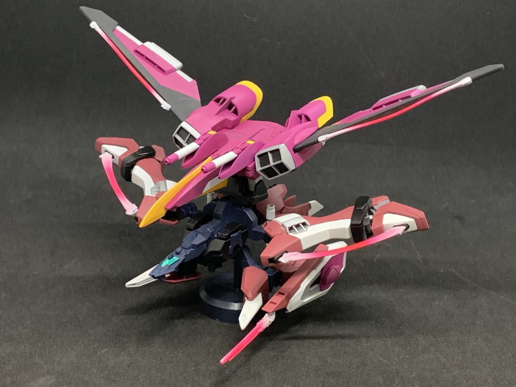 ビーム刃を全て展開した状態切れ味抜群です