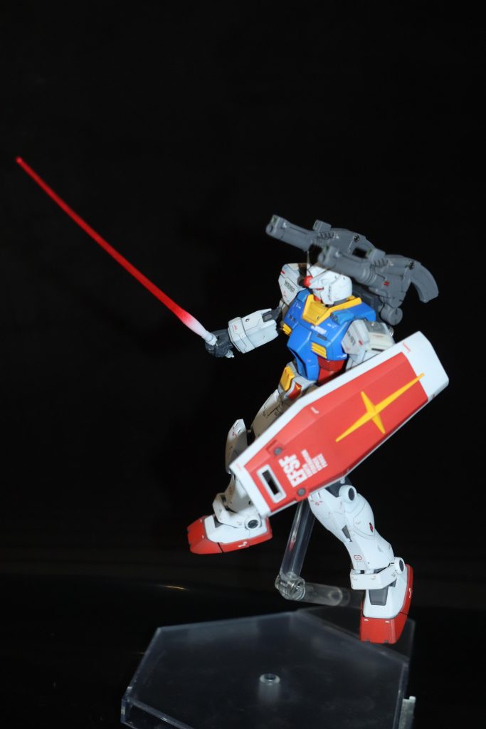 シールドやサーベルも塗りました。