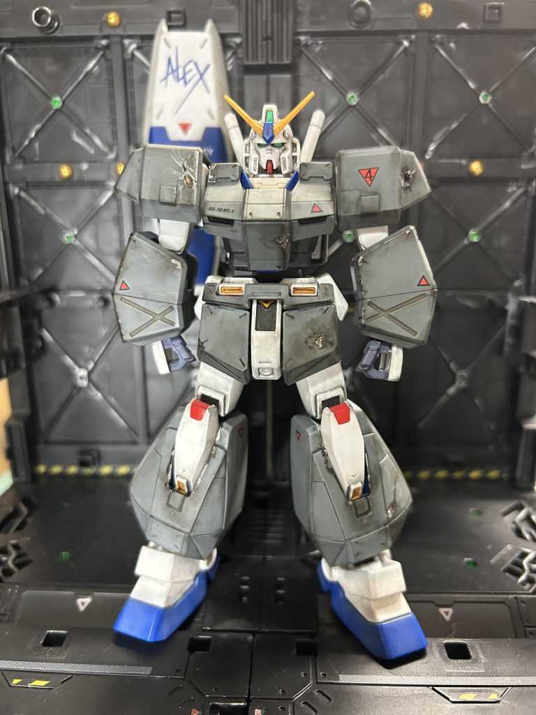 チョバムアーマーをウェザリングとダメージ塗装しました。