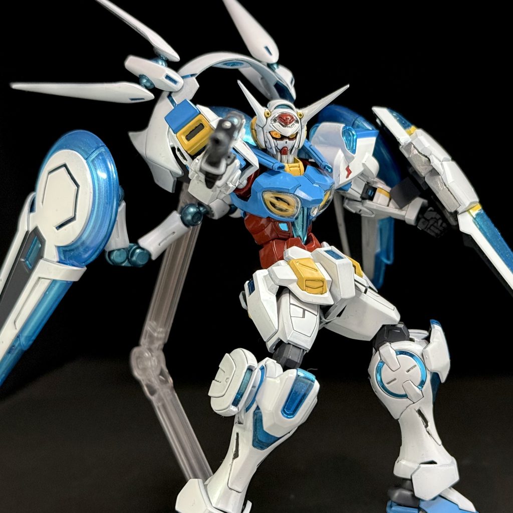 加工は一部の合わせ目消し、後ハメ加工、肉抜き穴埋め、先端シャープ化のみでストレートに制作しました。実はHGをまともに作ったのはバウンド・ドック以来の二つ目です😅