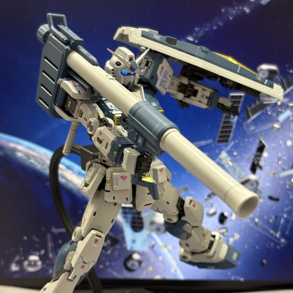 バズーカデカすぎの気もしますが、伸縮のおかげで担ぎやすいですね。