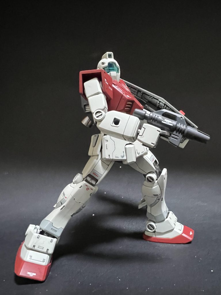 ガトリングでも持たせようかと思いましたが、ジムはやっぱりスプレーガンで頑張って欲しかった