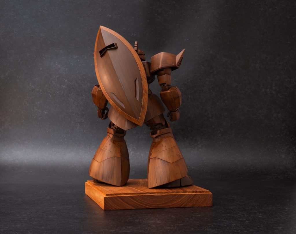 MG ゲルググ量産化を祝した木像–2枚目/制作者：Take_35