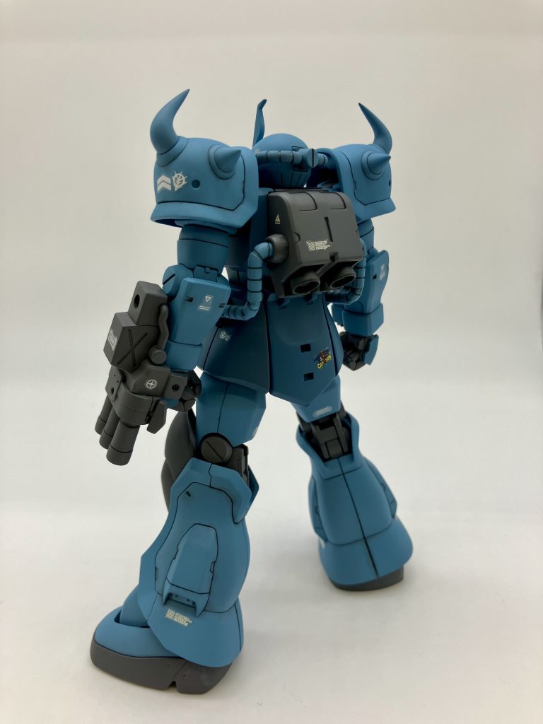 おしりにキャプテンジオンのデカールを貼ってます笑