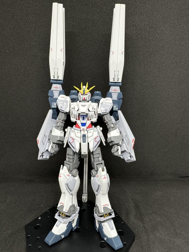 インコムが大き過ぎて全体を写そうとするとかなり引きの画角になってしまいますね。