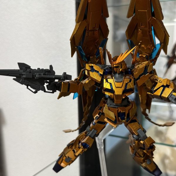 HGユニコーンガンダムフェネクス3号機