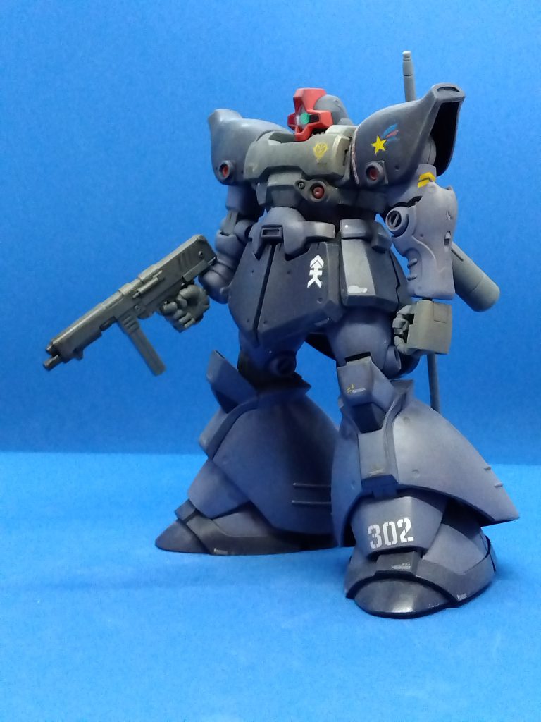 オマケでさり気ない凄腕のカリウス機。使い込まれつつ、そこまでくたびれ過ぎてもいないくらいを目指しました。忙しい時ほど合間の息抜きにやる作業が楽しいし、何なら捗る気もしてきます。そんなこんなで年末に向けて一気に寒くなってきました。皆様もぜひご自愛くださいませ。