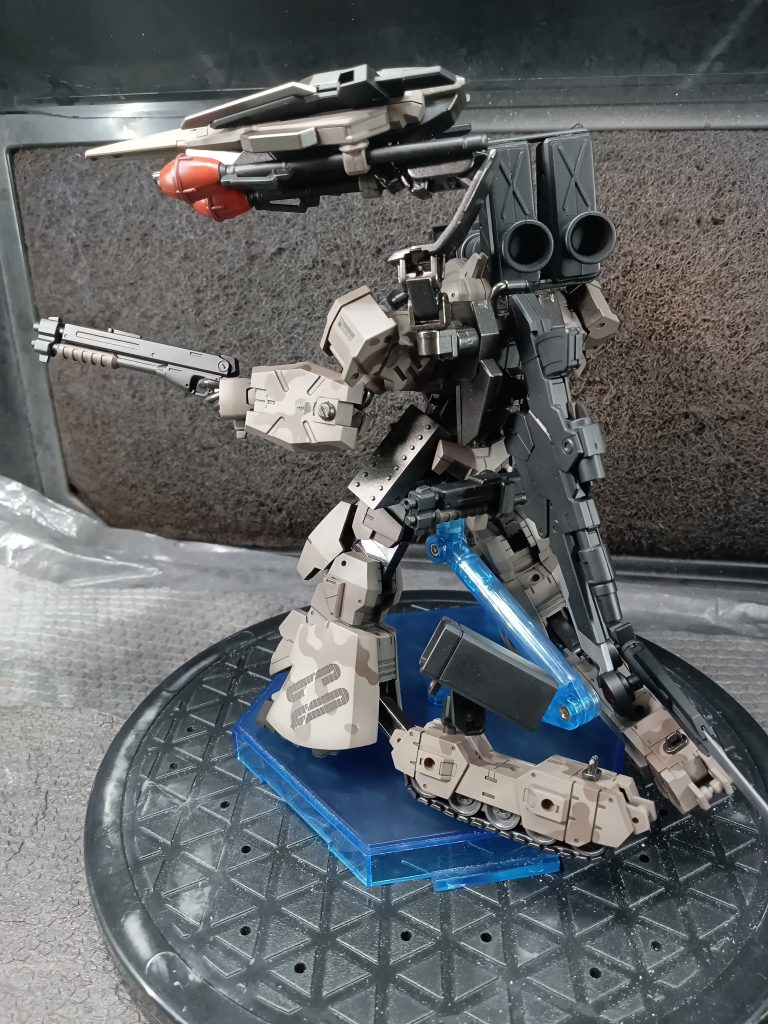 コマンドクアンタ強襲突型–3枚目/制作者:垂直落下式BB