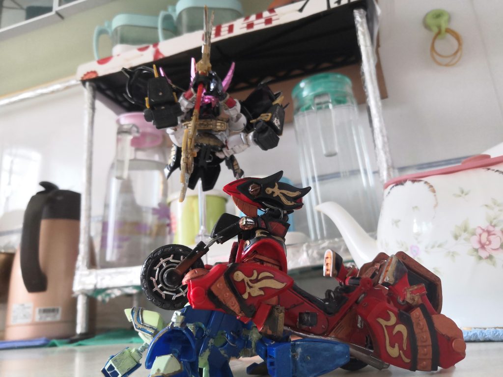 呂布トールギスX赤兔馬–5枚目/制作者：LUNLUN（邪道可動）