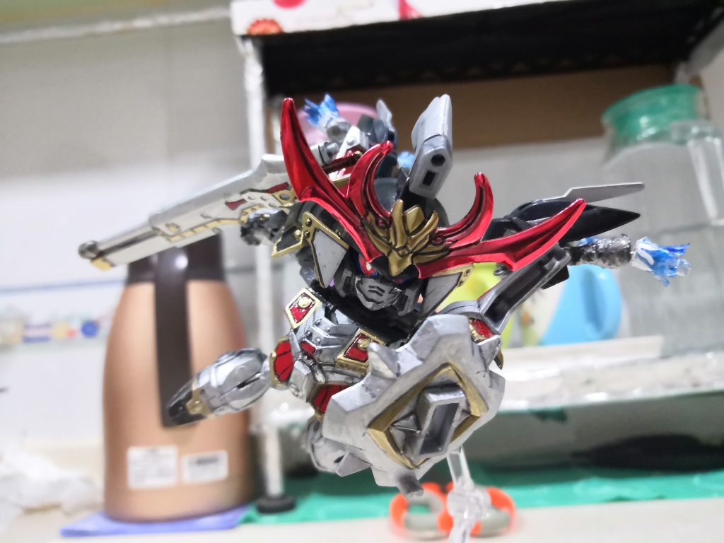 刀流義守–2枚目/制作者：LUNLUN（邪道可動）