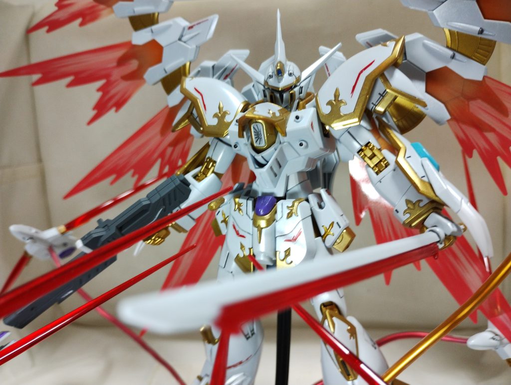 ゴールド２色(ウルトラゴールドとスターブライトゴールド)で色分けてますが、スターブライトゴールドの良さで違いがわかりません。