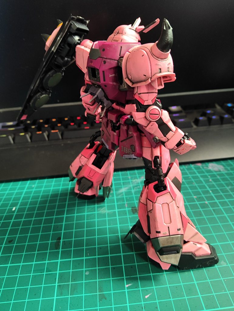 そして、入隊以降毎日頑張るミーアは、今では特務隊FAITHの一員となり、生意気な角を2本頭に着けてイキっている様です。