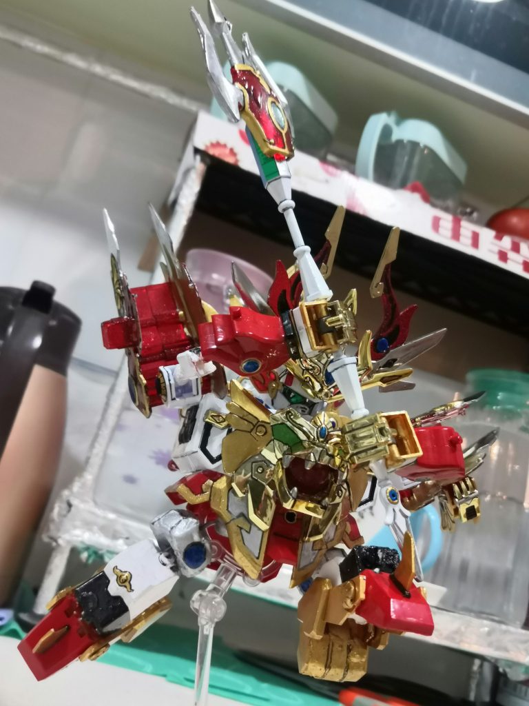 頑駄無轟炎王–9枚目/制作者：LUNLUN（邪道可動）