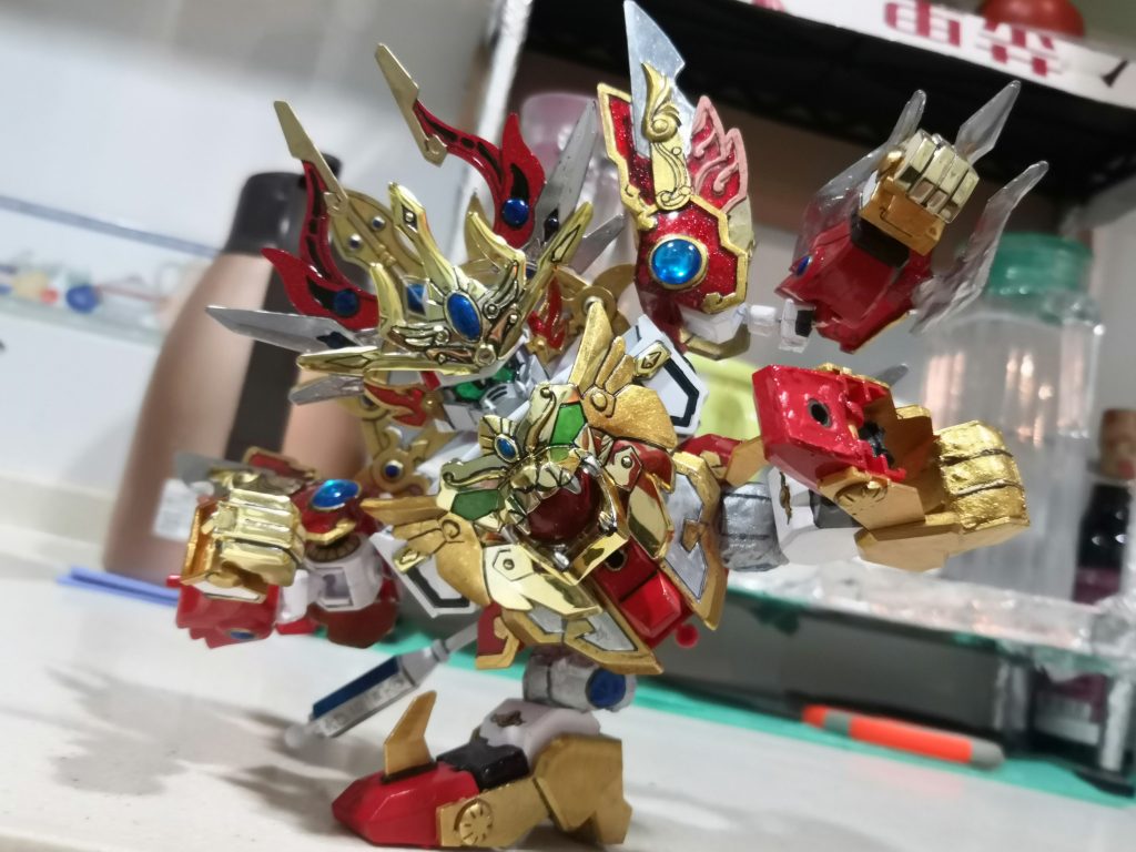 頑駄無轟炎王–8枚目/制作者：LUNLUN（邪道可動）